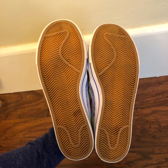 Nike Court Legacy Print Tie Dye Slip On Sneaker - Picture 15 of 15